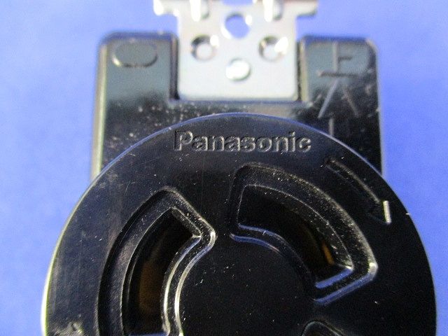 引掛埋込コンセント(6個入) WF2315K