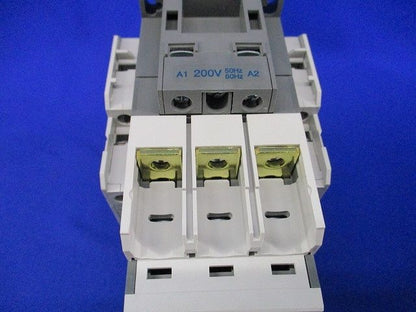 電磁接触器200V HC55