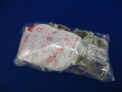 樹脂製ダクトクリップ(18個入)(ベージュ) DC-22NJ