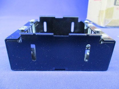パネルボックス2ヶ用(鉄製)(10個入) SBP-2F