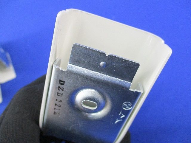 B型インターナルエルボ(3個入)(ミルキーホワイト) DZB221E