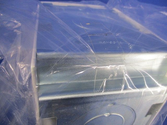 メタルモール コーナーボックス B C型 共用 ホワイト DZC345W