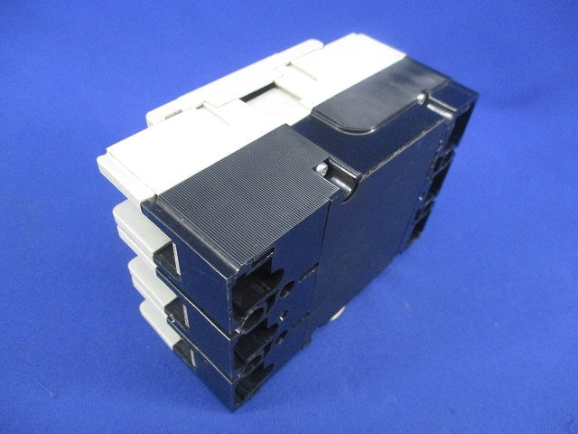 ノーヒューズ遮断器3P120A(単3中性線欠相保護付) NF125-NCWS