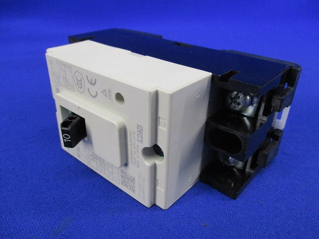 ノーヒューズブレーカー 2P10A NF30-CS