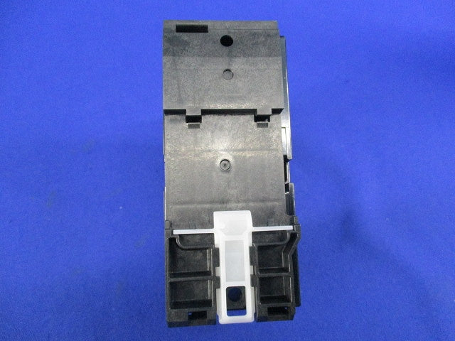 ノーヒューズブレーカー 2P10A NF30-CS