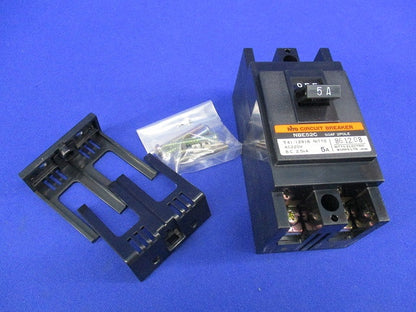 サーキットブレーカ2P5A(ジャンク品) NBE52C