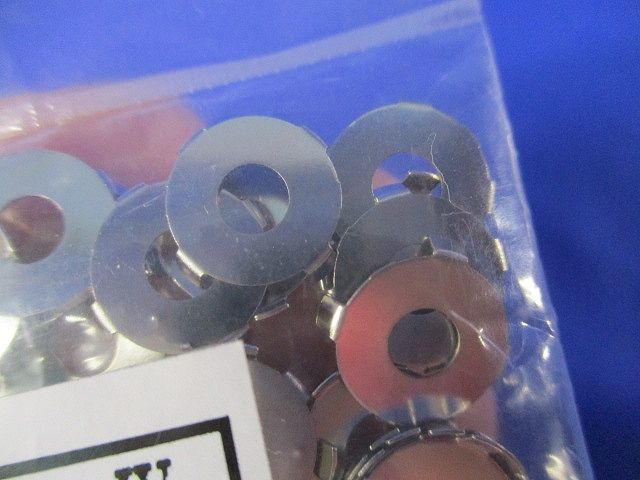 アースワッシャー 足付 サイズ4(100個入×3計300個入)(新品未開封) 型番不明