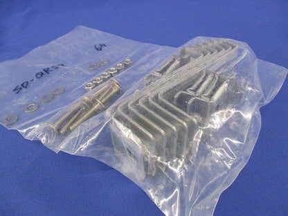 振れ止め金具(6個入) RS9