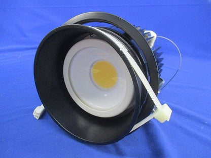 LEDダウンライト(傷・汚れ有)(箱違い)(電源ユニット無し) ERD4490W