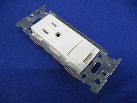 埋込アースターミナル付接地シングルコンセント 2PE 15A 125V ピュアホワイト JEC-BN-5GEPW