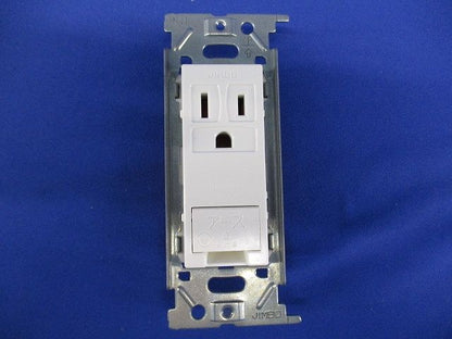 埋込アースターミナル付接地シングルコンセント 2PE 15A 125V ピュアホワイト JEC-BN-5GEPW