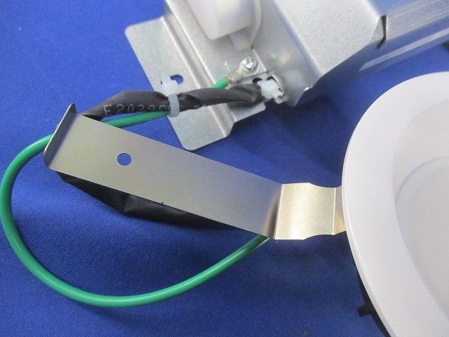 LEDダウンライトφ75 EFD9065W