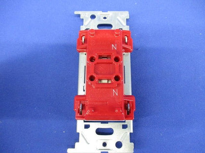 埋込扉付ダブルコンセント 2P 15A 125V ピュアホワイト JEC-BN-55FPW