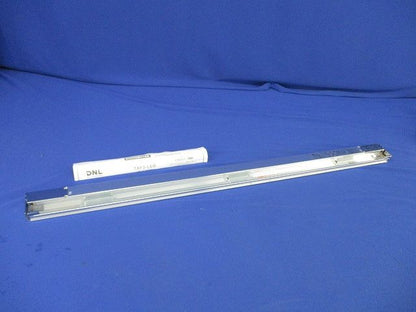 LEDたなライト(付属品ネジ2個不足) TXF3-LED872S