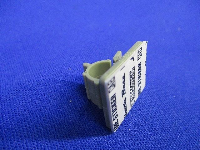 ワイヤーステッカー 粘着式配線留器具(93個入) S-608