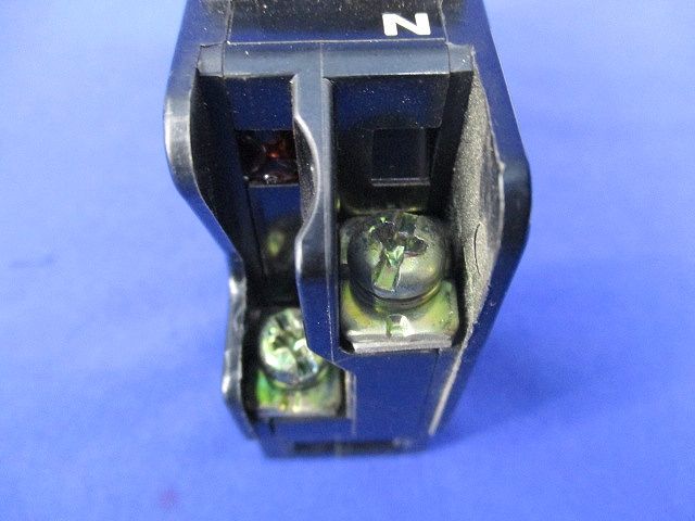 低圧遮断器 ノーヒューズブレーカ2P1E20A BH-C1