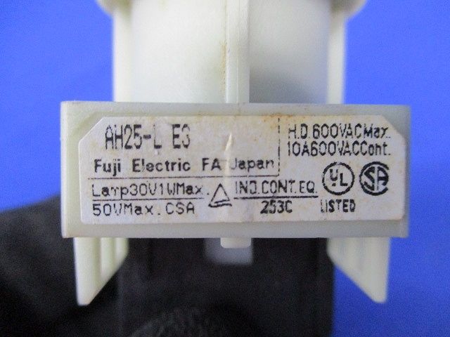 φ25コマンドスイッチ 照光押しボタンスイッチ(キズ･汚れ有) AH25-L E3