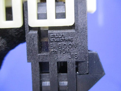 φ25コマンドスイッチ 照光押しボタンスイッチ(キズ･汚れ有) AH25-L E3