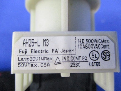 押しボタンスイッチ(緑) AH25-L M3