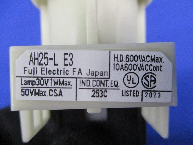 押しボタンスイッチ(緑) AH25-L E