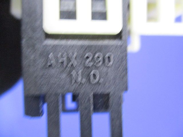 押しボタンスイッチ(緑) AH25-L E