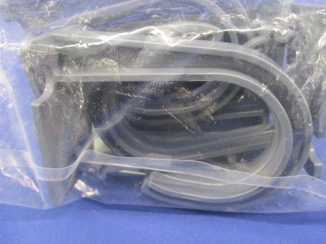 ケーブルハンガー(大型タイプ)接着剤無 10個入 SCH-3L-10