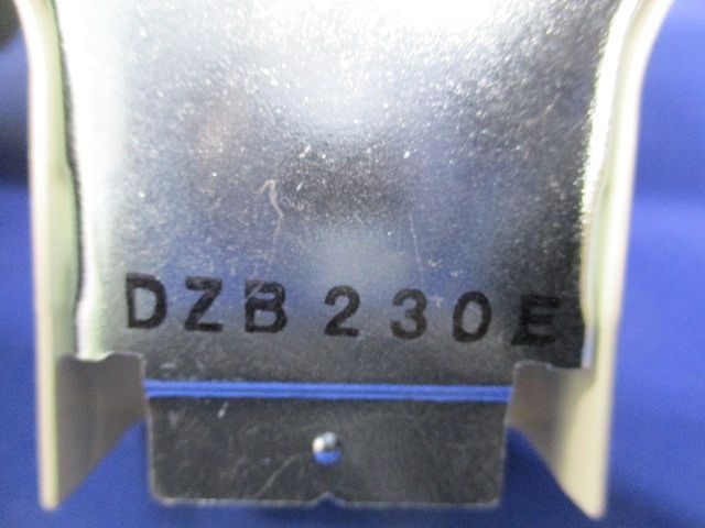 メタルモール用付属品ティーB型(10個入) DZB230E