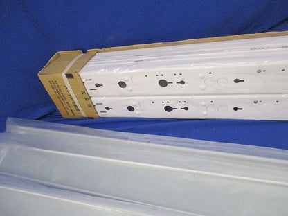 直管形冷凍倉庫用器具(ランプ別売)(4組入)(新品未開梱) LET-41561-LS9+T-4182L