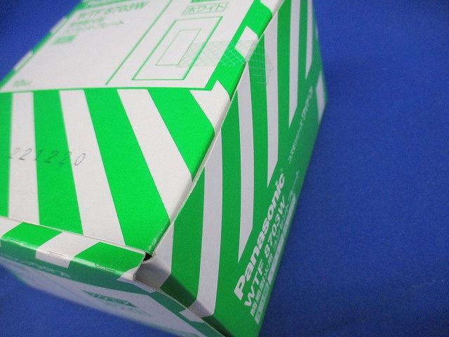 コスモシリ-ズコンセント簡易耐火プレ-ト スクエア ホワイト 3個用 10個入 WTF8703W-10