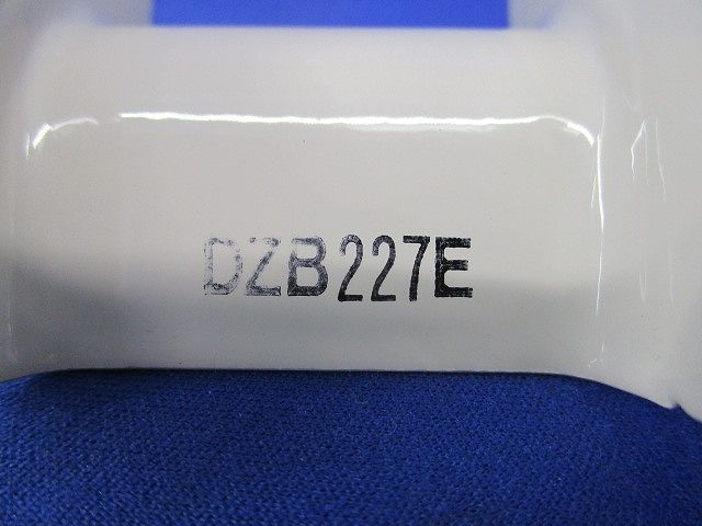 メタルモール インターナルエルボ 後付型 B型(19個入)(ミルキーホワイト) DZB227E