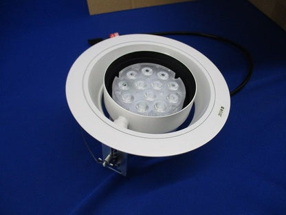 LEDユニバーサルダウンライトφ150(4個入)(電源ユニット無)(電球色タイプ) ERD2563W