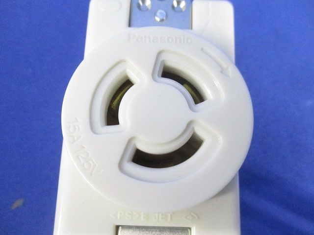 引掛埋込コンセント(4個入)(ミルキーホワイト) WF2315WK