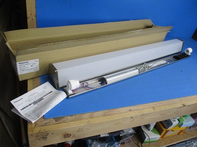 直管LEDランプ搭載ベースライト型 防雨型照明器具ウォールライト NNFW41885LE9-RXA