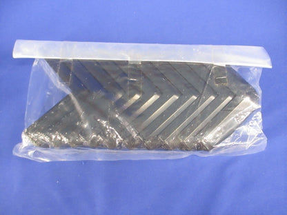 プラモール付属品出ズミ 4号モール用 ブラック 10個入 MLD-4K-10