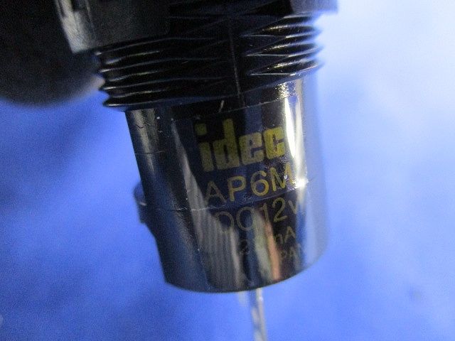 LED式小形表示灯(3個入)(汚れ有) AP6M