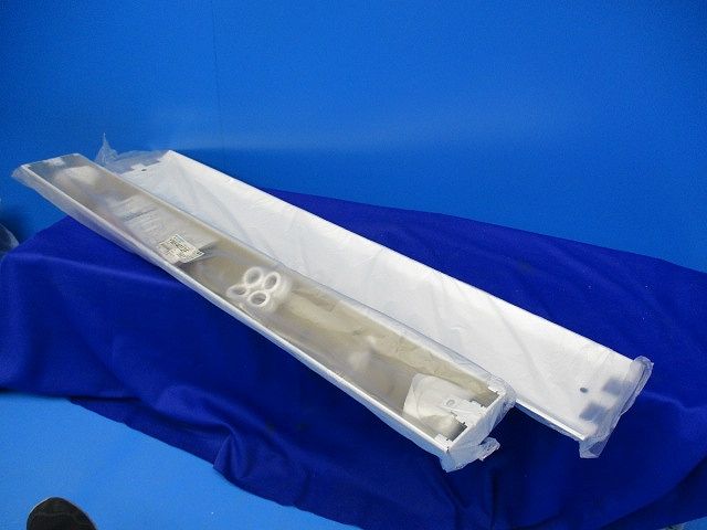 防雨防湿ベースライト YWH4012FLVPN