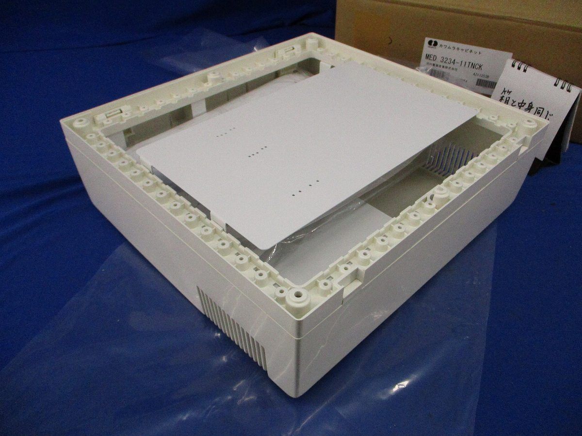 キャビネット(撮影の為開梱) MED3234-11TNCK