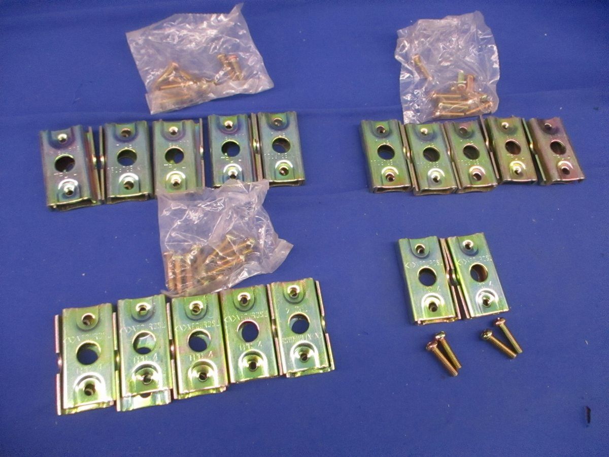 吊りボルト・丸鋼用電線管支持金具(17個入) TPC4