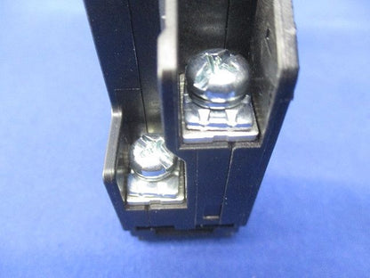 サーキットブレーカ2P2E30A(不足部品有)(キズ・汚れ有) NX52A
