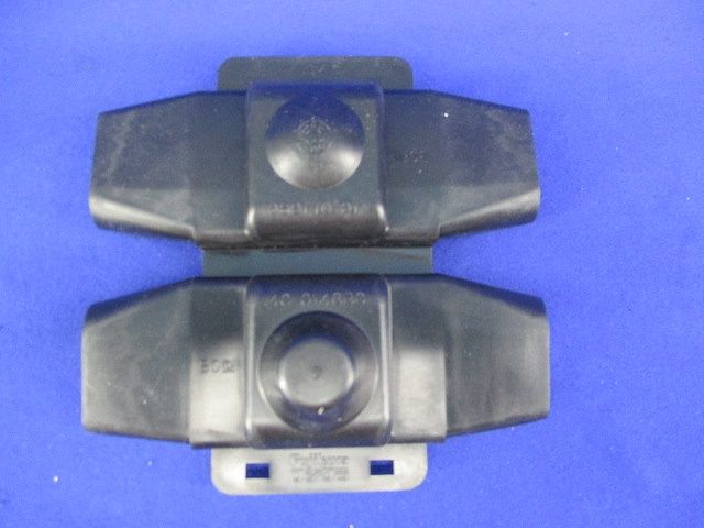 高圧アルミ配電線用 締付コネクタカバー(10個入) 4C-0146BC