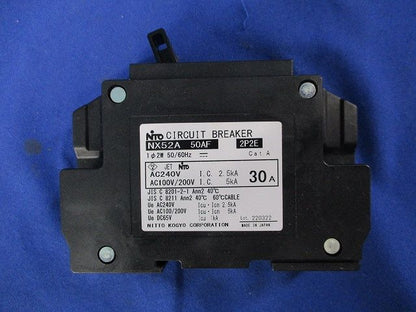 サーキットブレーカ2P2E30A(不足部品有)(キズ・汚れ有) NX52A