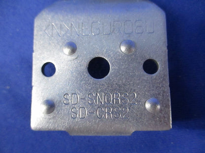 ケーブルラック アングル用振れ止め金具(20個入) SD-SNQRS2