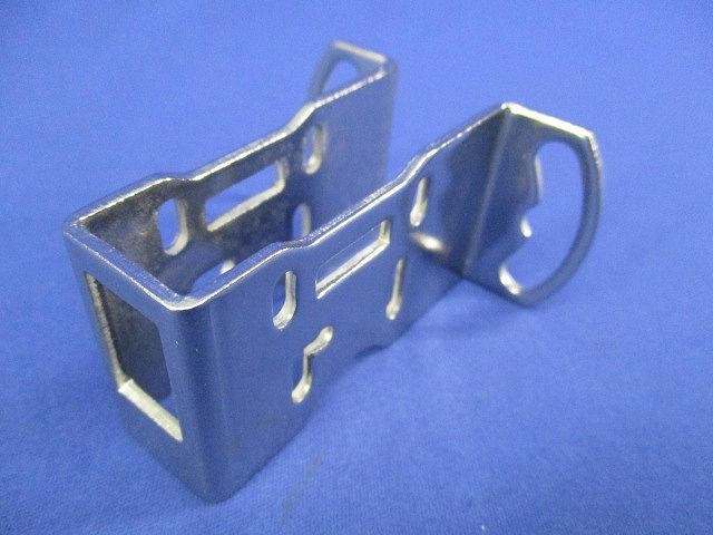 光電スイッチ取付金具 E39-L98