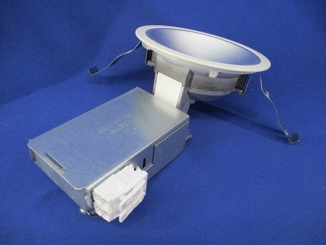 LED高気密ダウンライトφ100(電球色)(傷・汚れ有) AD37512L