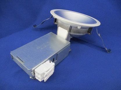 LED高気密ダウンライトφ100(電球色)(傷・汚れ有) AD37512L