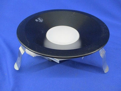 LEDベースダウンライトφ150(昼白色)(キズ・汚れ有) OD261775