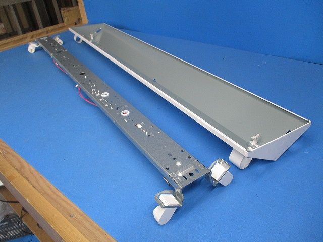 LEDベースライト 非常用照明器具(昼白色)(19年製) NNFG42002CLE9