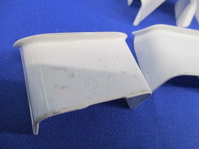 メタルモール ブッシング B型(15個入)(キズ・汚れ有) DZB211W