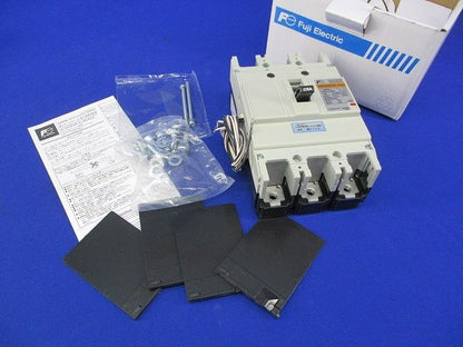 オートブレーカ3P225A(箱違い) BW250EAH