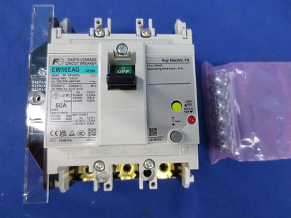 サーキットブレーカ3P50A(アラームスイッチ付) EW50EAGKA